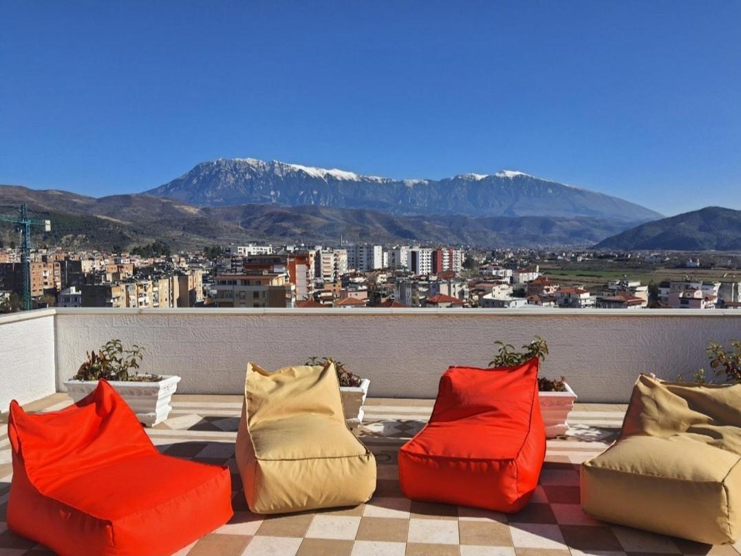 شقة Magnolia Luxury Penthouse بيرات المظهر الخارجي الصورة
